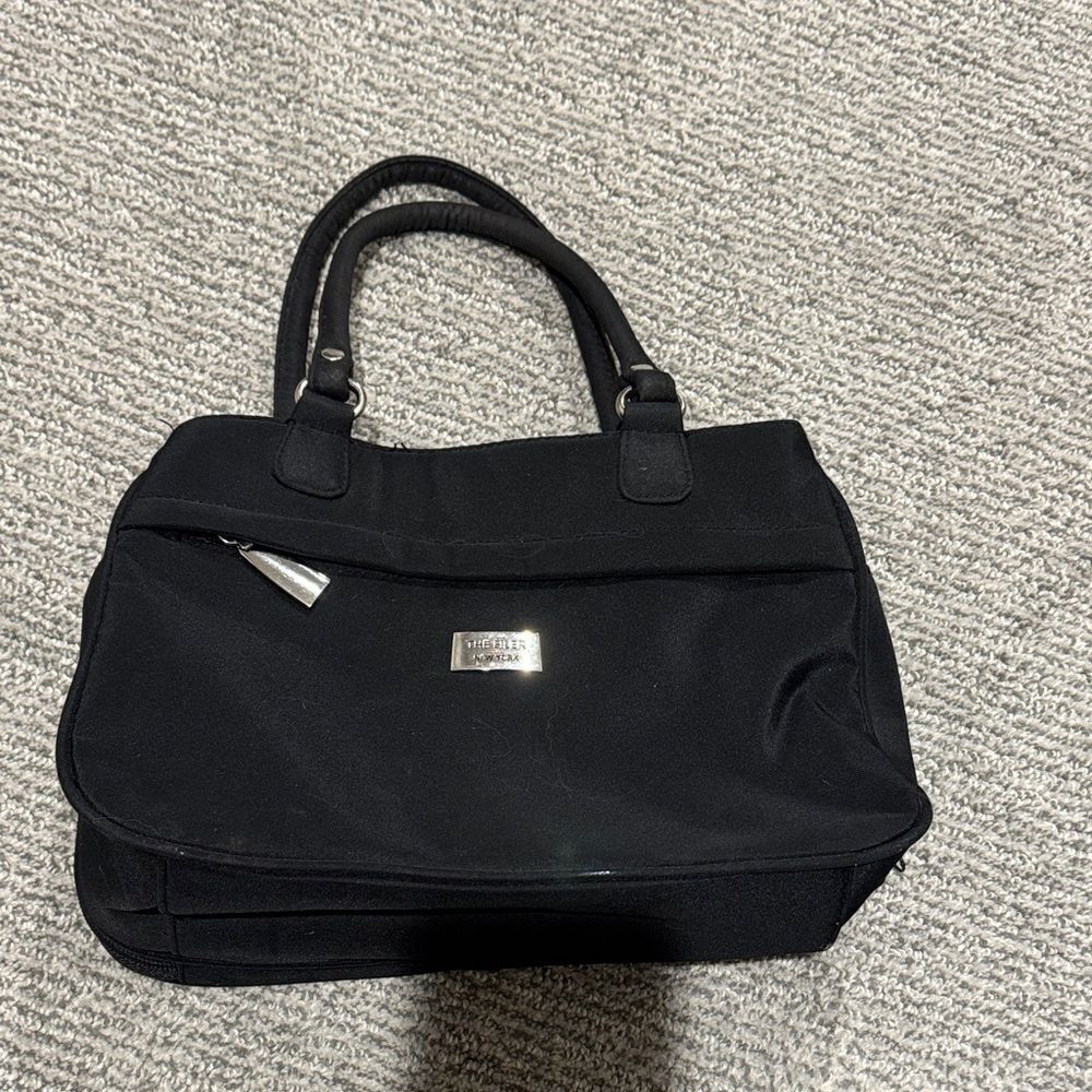The Filer New York Black Bag
